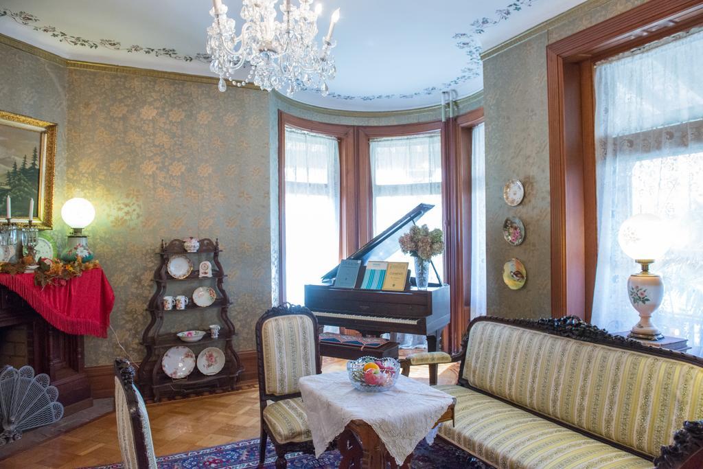 The Gables 3*