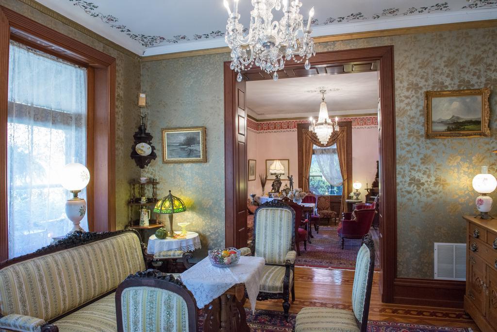 The Gables Bed and breakfast 3*